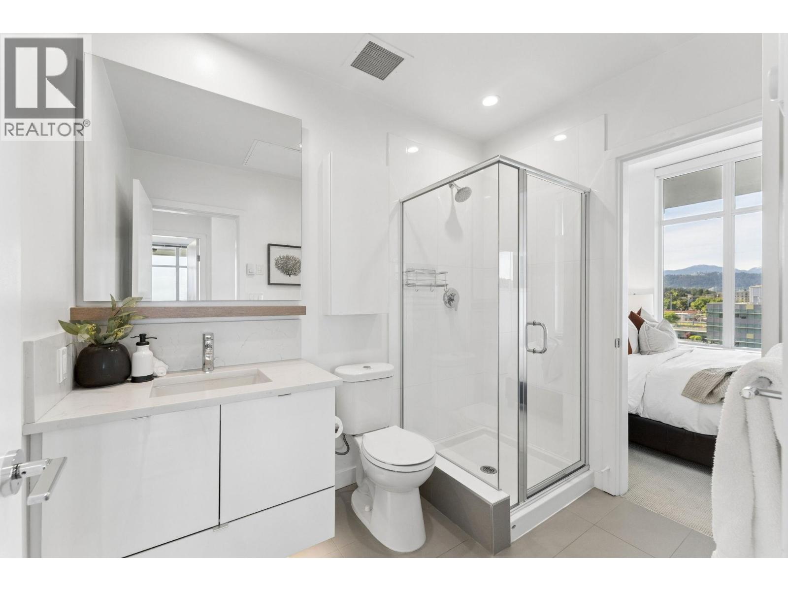 Ph2 200 Nelson's Crescent, New Westminster, British Columbia  V3L 0H9 - Photo 31 - R3125307