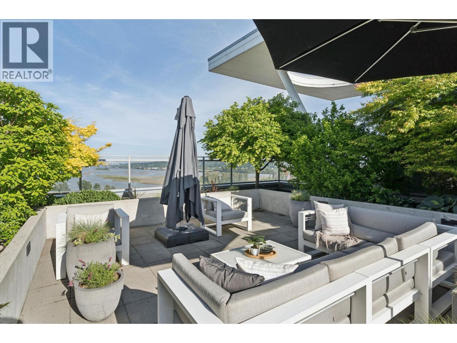 Ph2 200 Nelson's Crescent, New Westminster, British Columbia  V3L 0H9 - Photo 35 - R3125307