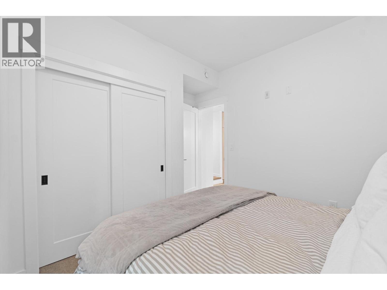 5 237 Ridgeway Avenue, North Vancouver, British Columbia  V7L 0H6 - Photo 10 - R3125334