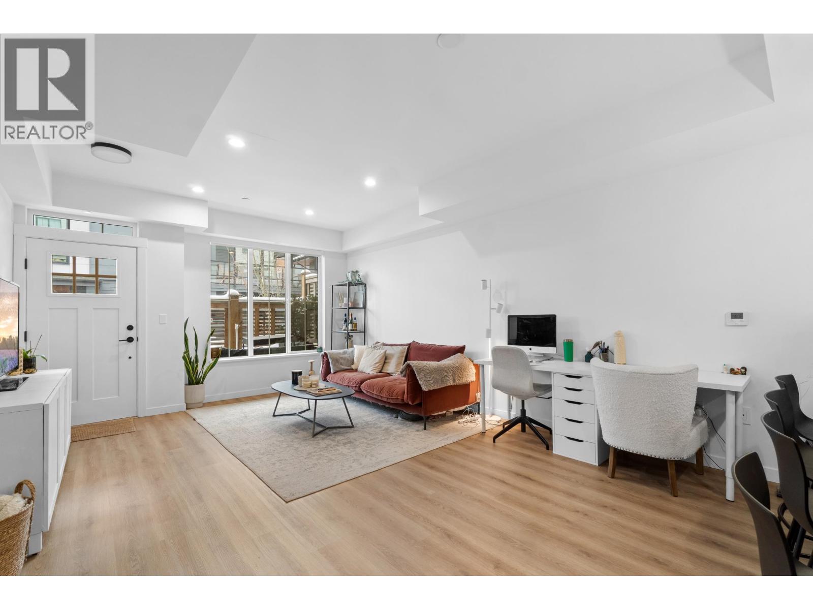 5 237 Ridgeway Avenue, North Vancouver, British Columbia  V7L 0H6 - Photo 15 - R3125334
