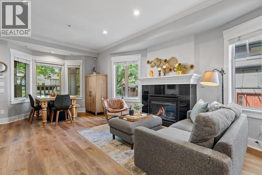 1875 W 13 Avenue, Vancouver, British Columbia  V6J 2H4 - Photo 8 - R3125337
