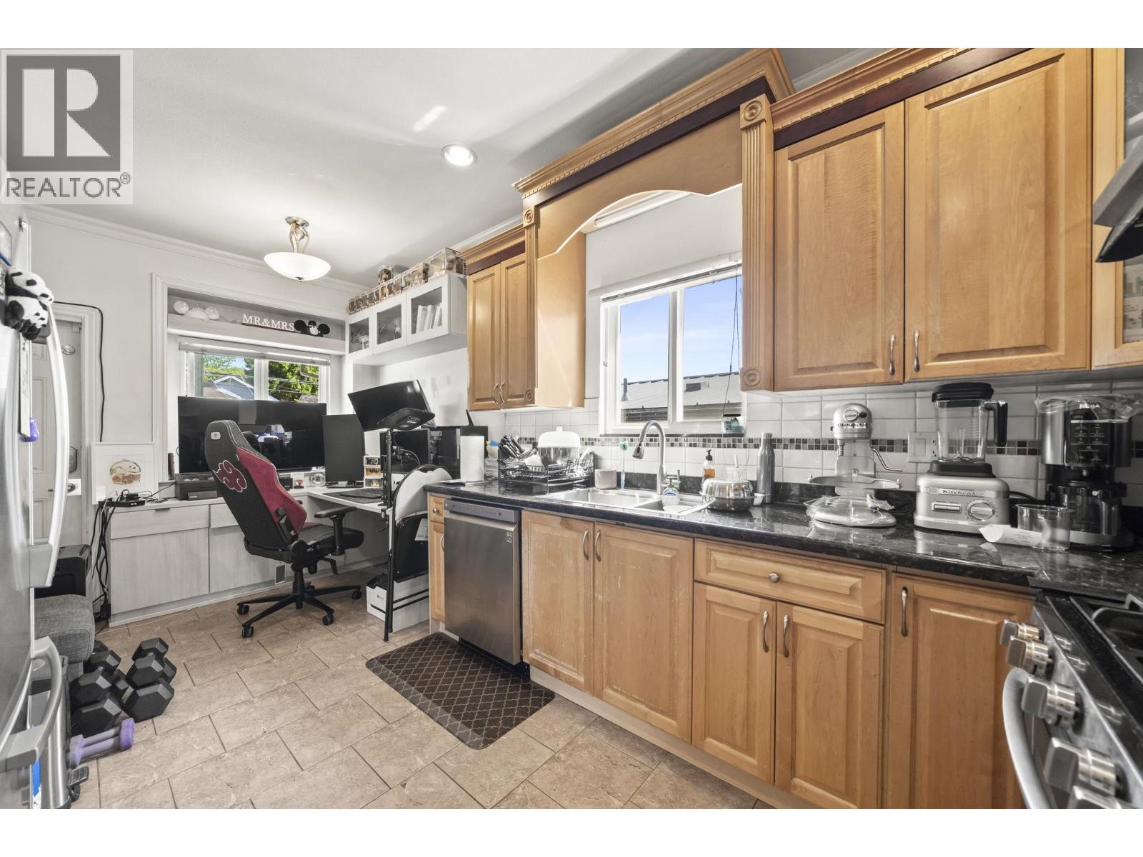 3541 Adanac Street, Vancouver, British Columbia  V5K 2P6 - Photo 28 - R3125293