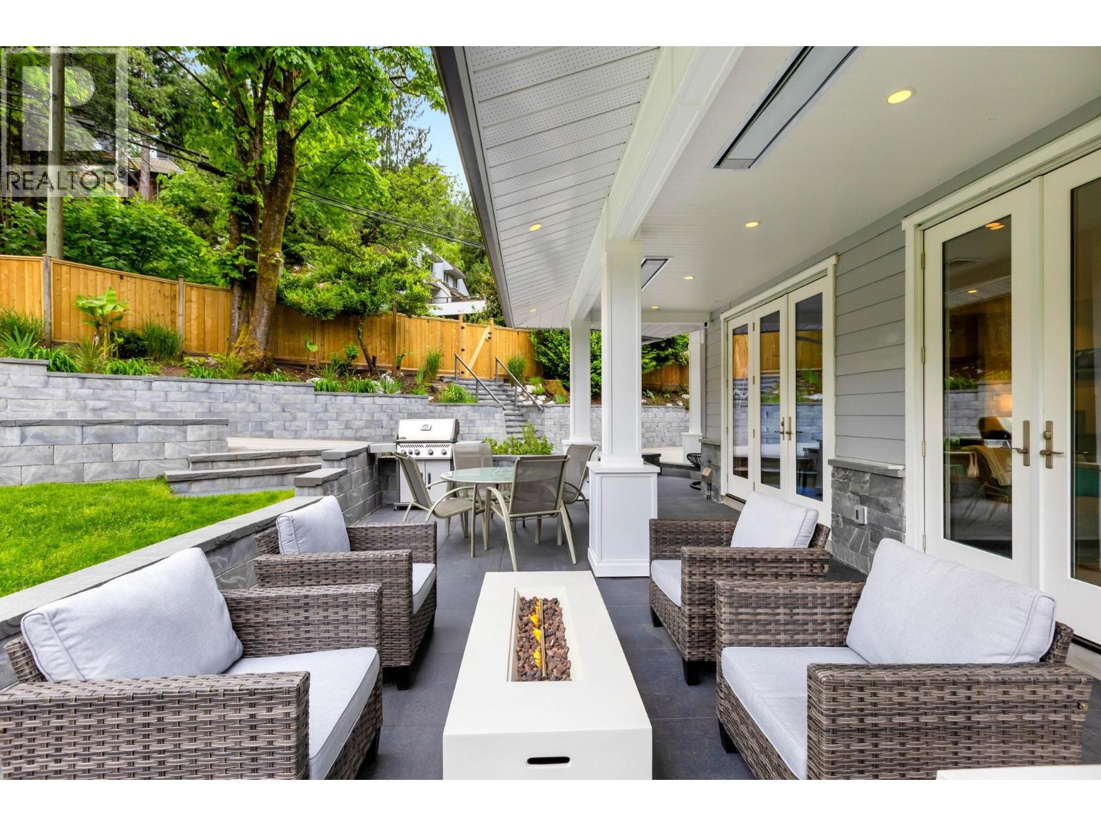 6560 Nelson Avenue, West Vancouver, British Columbia  V7W 2A9 - Photo 28 - R3125295