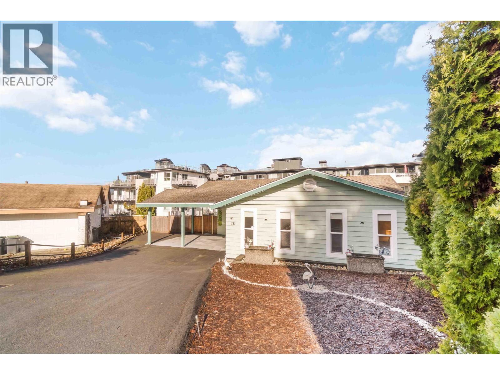 171 EDWARD CRESCENT, Port Moody, British Columbia