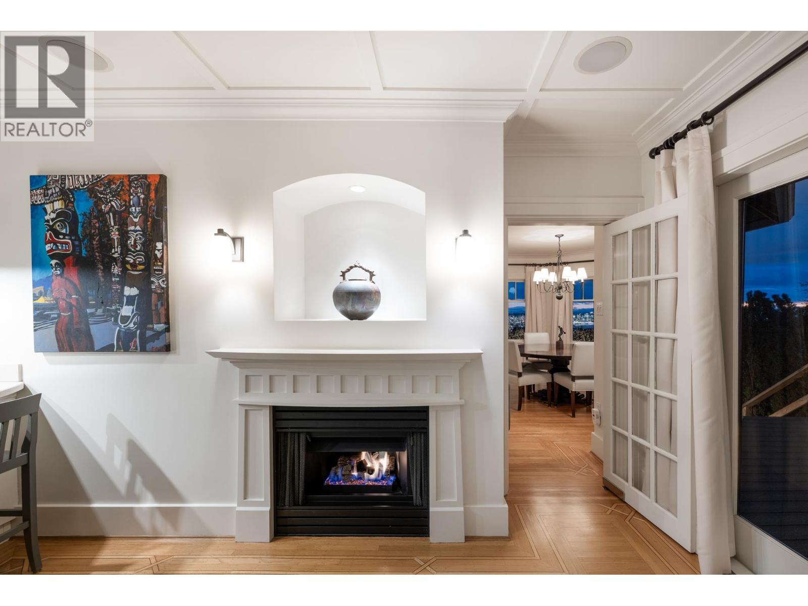 402 Brand Street, North Vancouver, British Columbia  V7N 1E9 - Photo 15 - R3125336