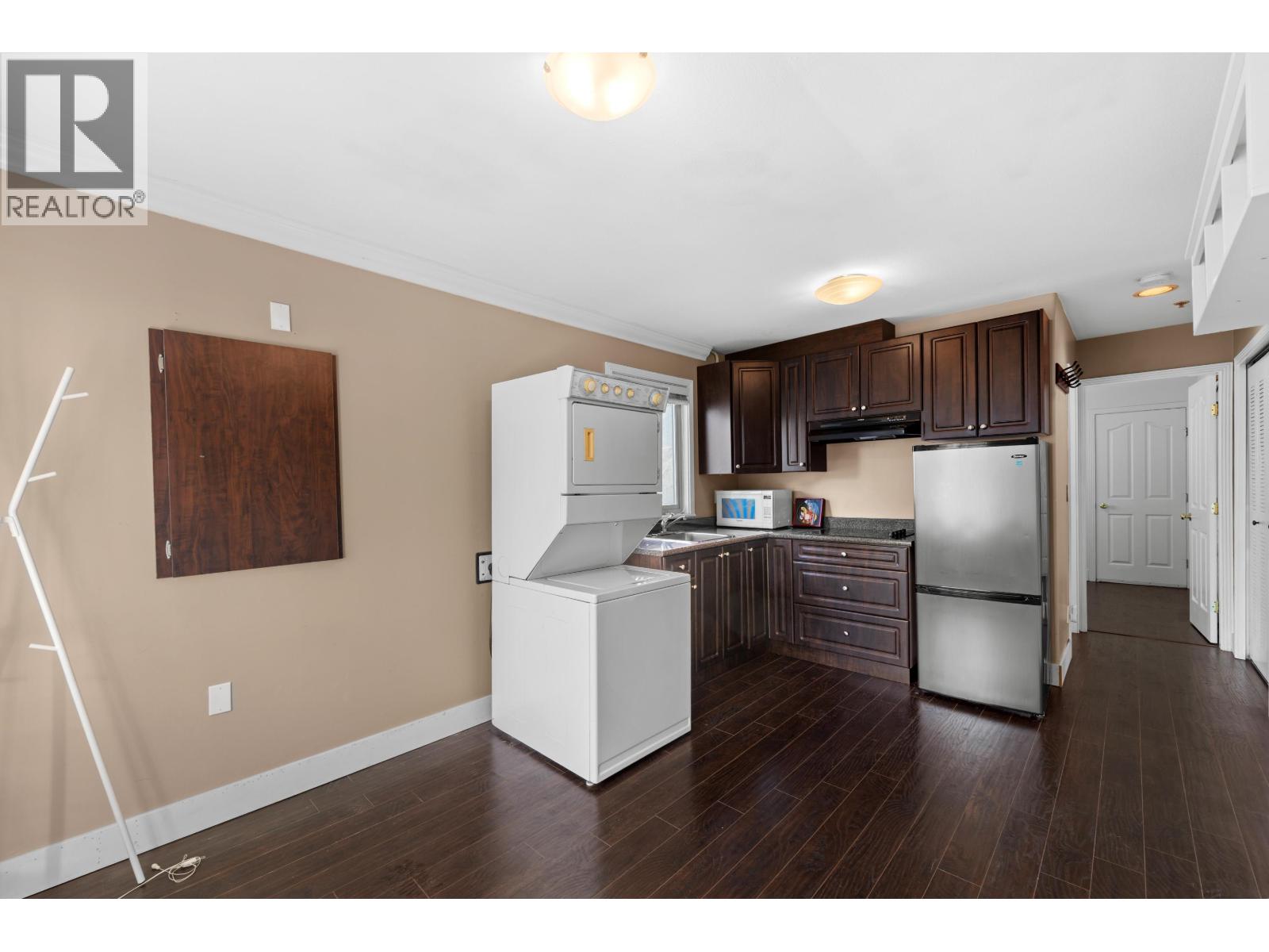 104 E 63rd Avenue, Vancouver, British Columbia  V5X 2J6 - Photo 31 - R3125354
