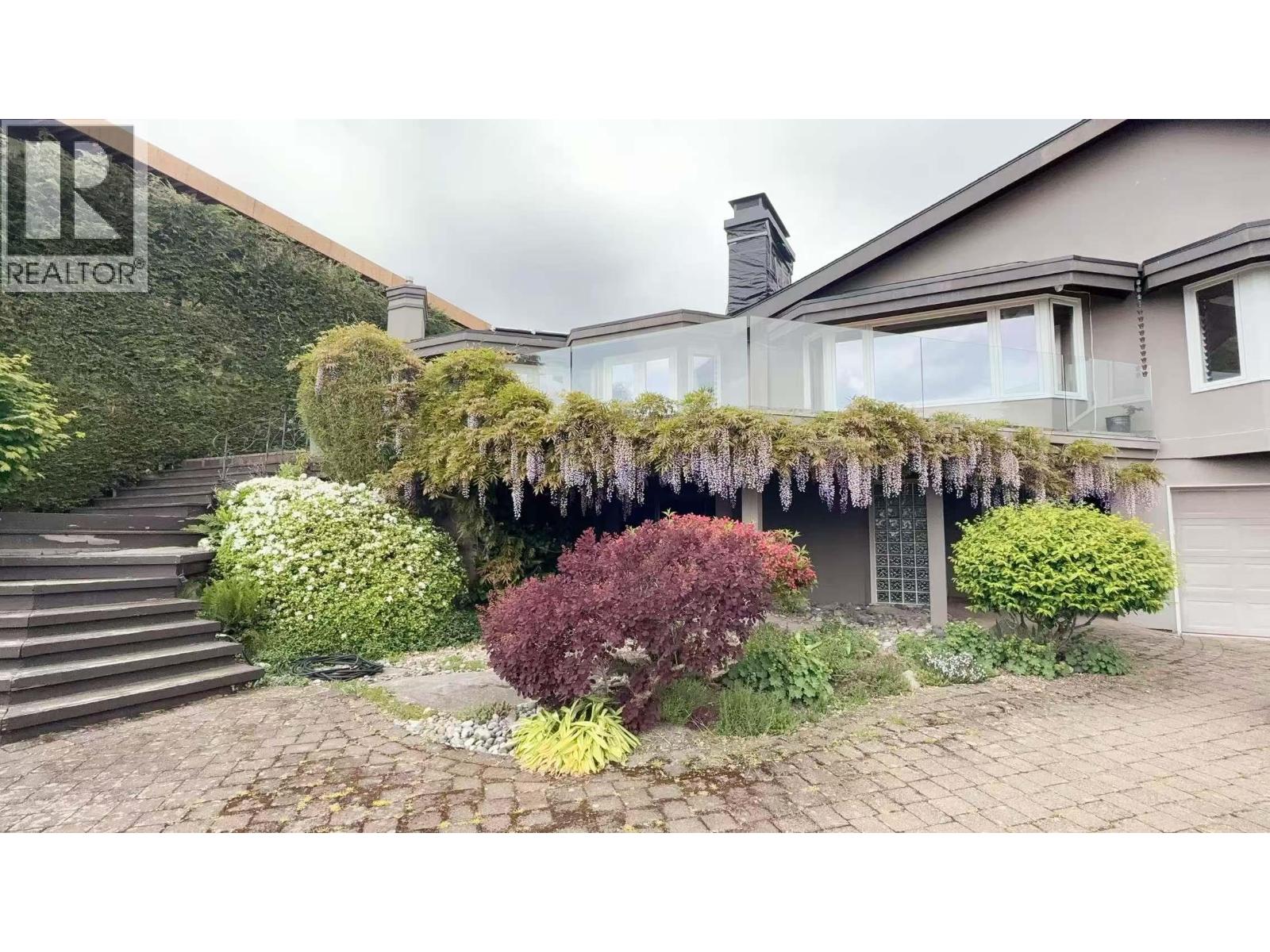 1105 Eyremount Drive, West Vancouver, British Columbia  V7S 2B9 - Photo 18 - R3125305