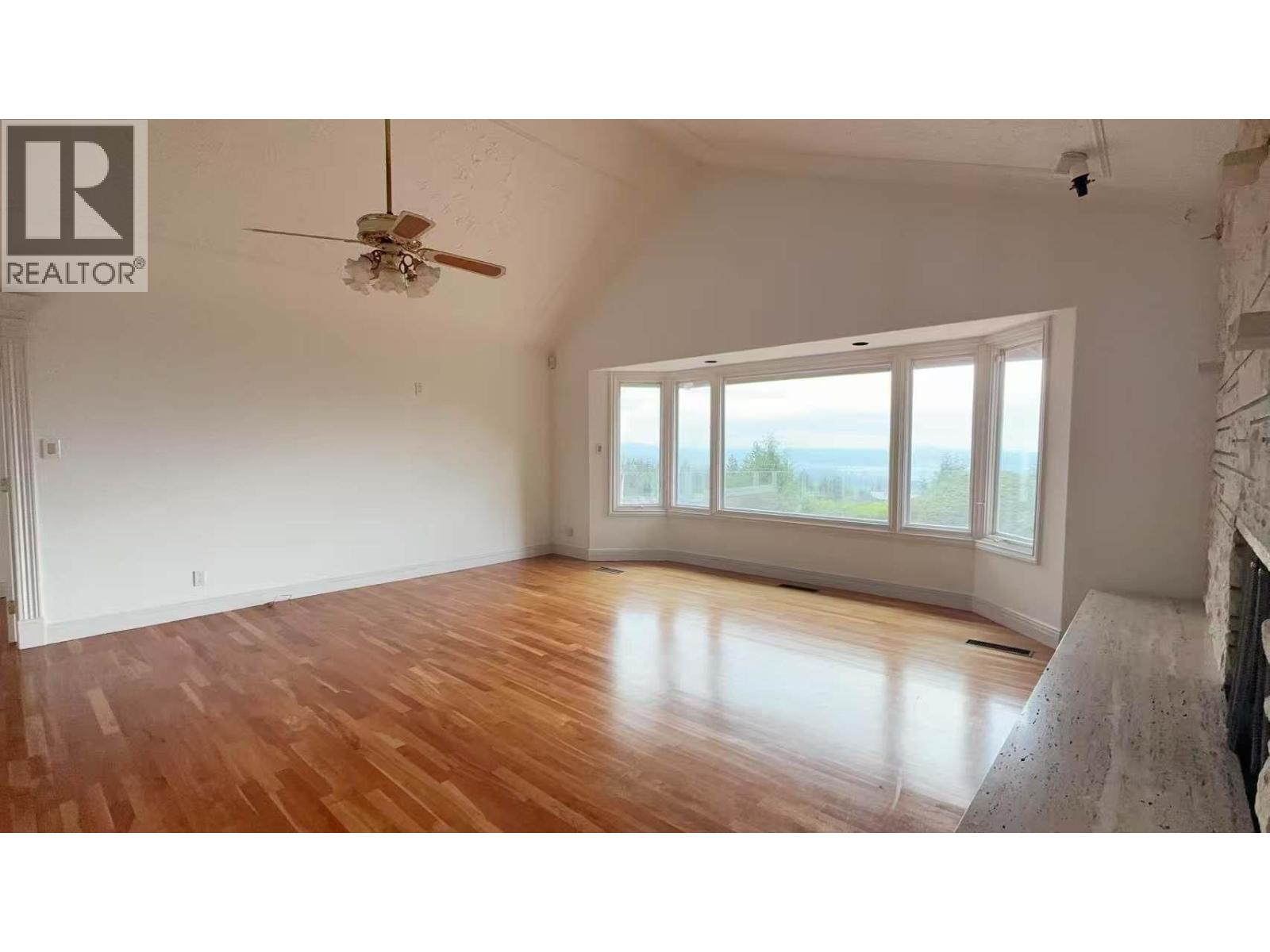 1105 Eyremount Drive, West Vancouver, British Columbia  V7S 2B9 - Photo 3 - R3125305