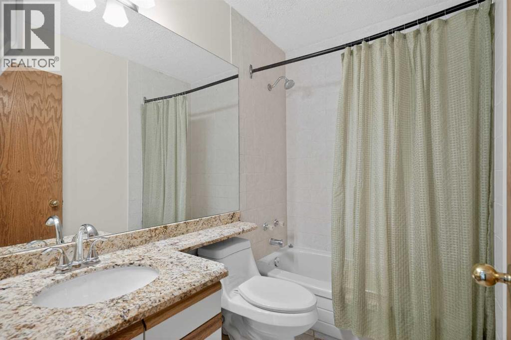 84 Shawbrooke Circle SW, Calgary, Alberta  T2Y 3A1 - Photo 33 - A2311357