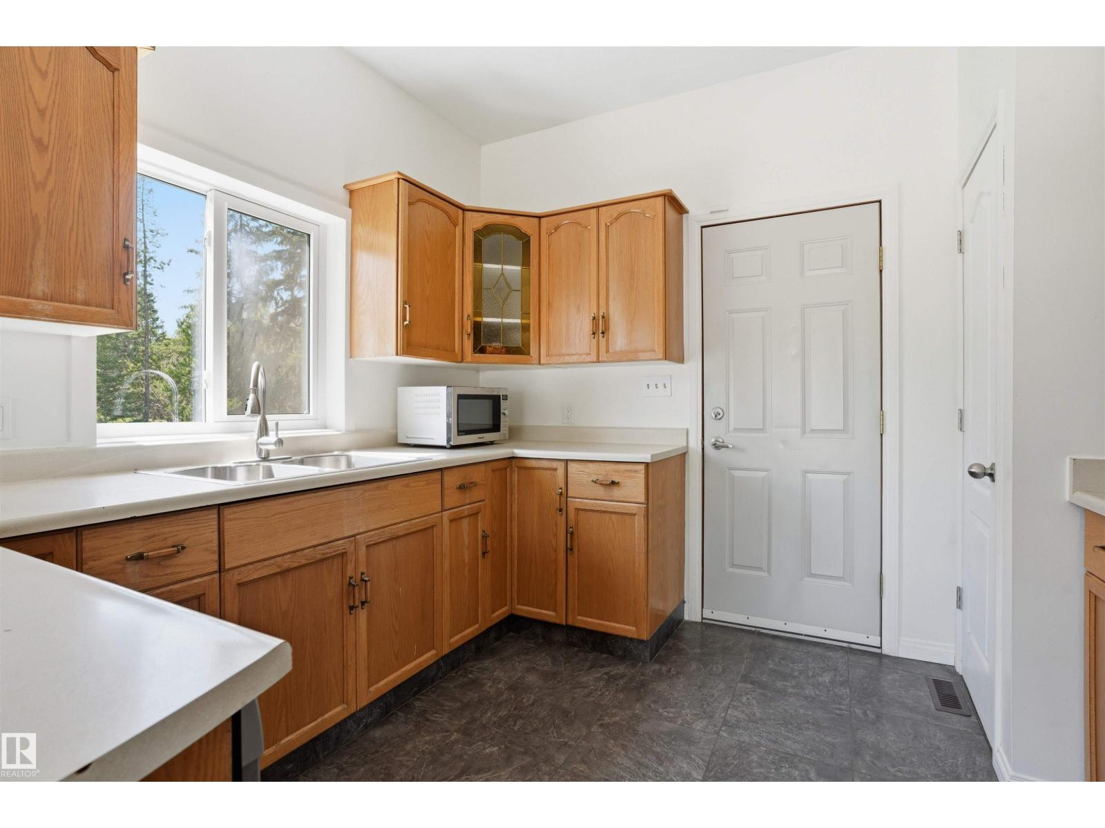 53434 Rge Road 40 A, Rural Parkland County, Alberta  T0E 2K0 - Photo 11 - E4488648