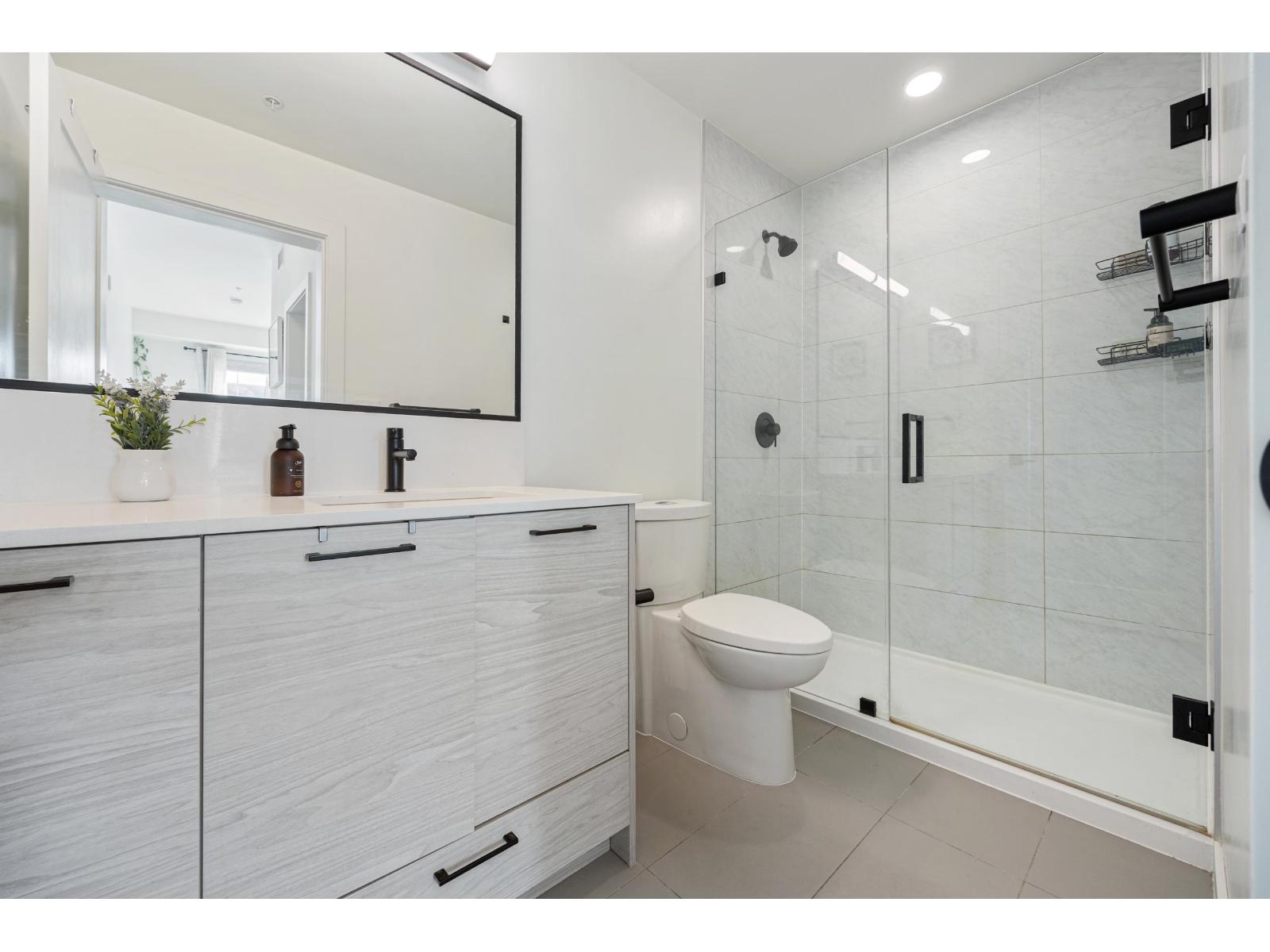 505 8327 201 Street, Langley, British Columbia  V2Y 3P5 - Photo 11 - R3125382