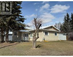 104 7 Avenue N, Vulcan, Alberta