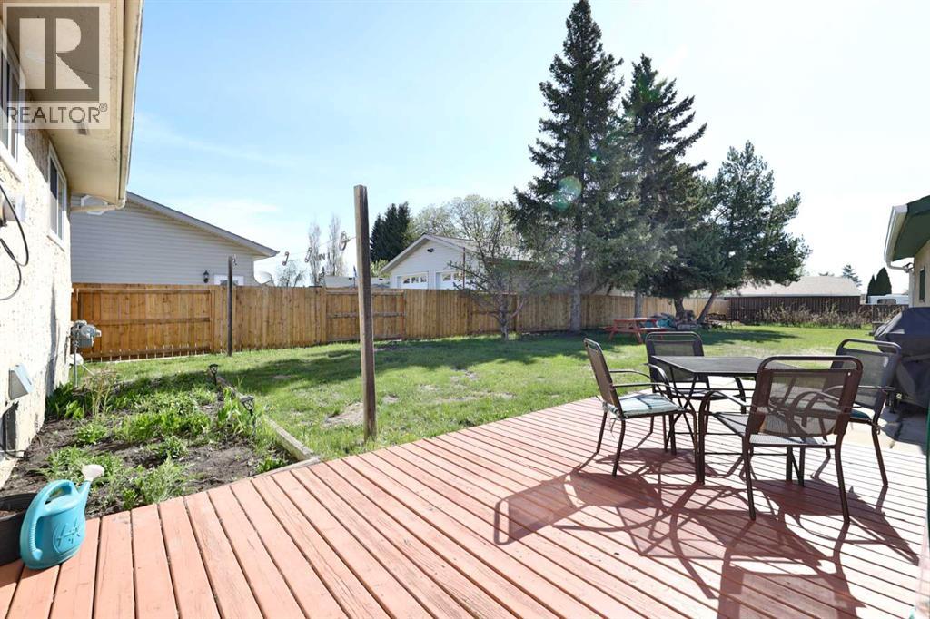 3305 Erickson Drive, Camrose, Alberta  T4V 3X1 - Photo 31 - A2311573