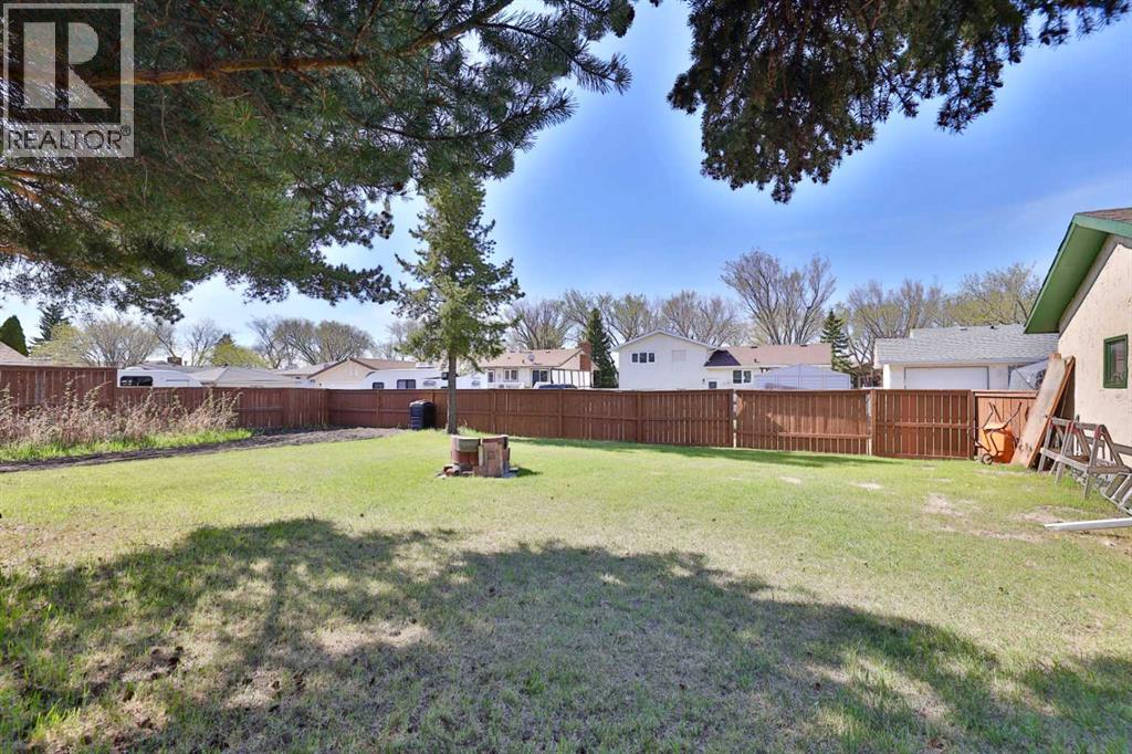 3305 Erickson Drive, Camrose, Alberta  T4V 3X1 - Photo 33 - A2311573