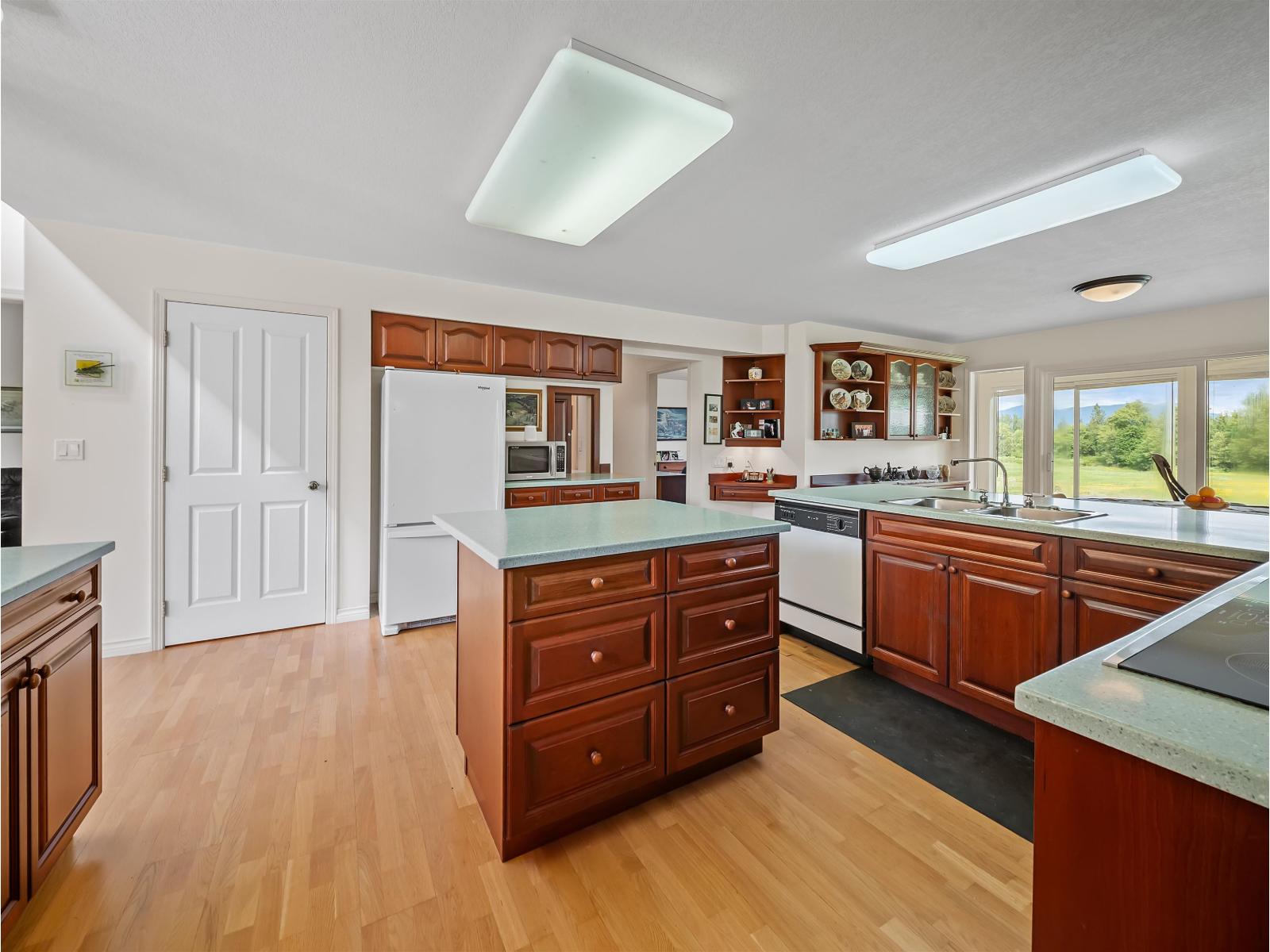 29598 Galahad Crescent, Abbotsford, British Columbia  V4X 2E4 - Photo 13 - R3125147