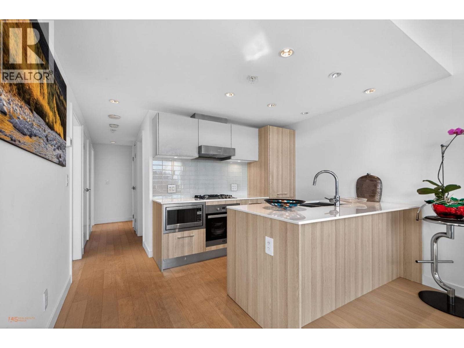 312 2220 Kingsway, Vancouver, British Columbia  V5N 2T7 - Photo 8 - R3124793
