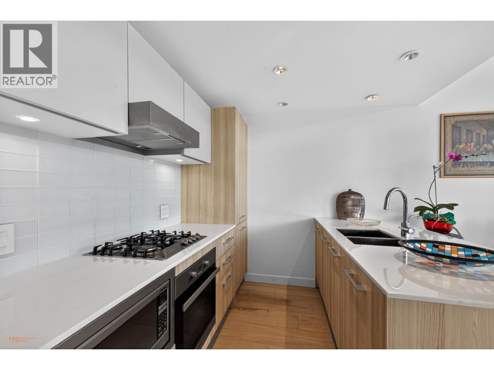 312 2220 Kingsway, Vancouver, British Columbia  V5N 2T7 - Photo 6 - R3124793