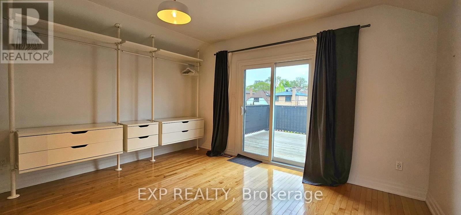 215a Chambers Avenue, Toronto, Ontario  M6M 3L4 - Photo 21 - W13146832