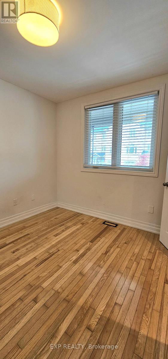 215a Chambers Avenue, Toronto, Ontario  M6M 3L4 - Photo 3 - W13146832