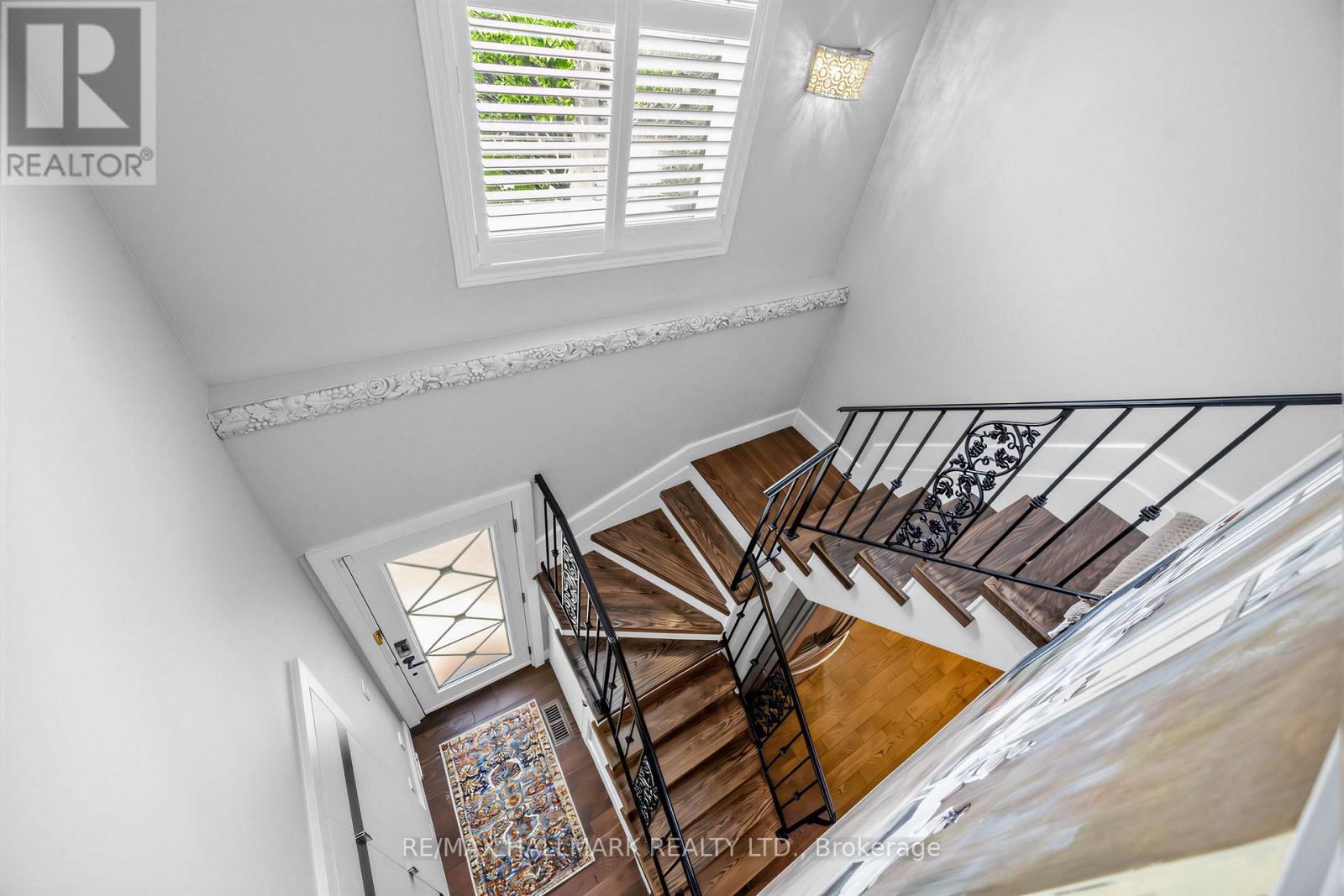 86 Binswood Avenue, Toronto, Ontario  M4C 3N9 - Photo 30 - E13129664