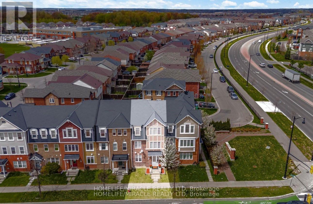 5 Veterans Drive, Brampton, Ontario  L7A 0T8 - Photo 2 - W13143618