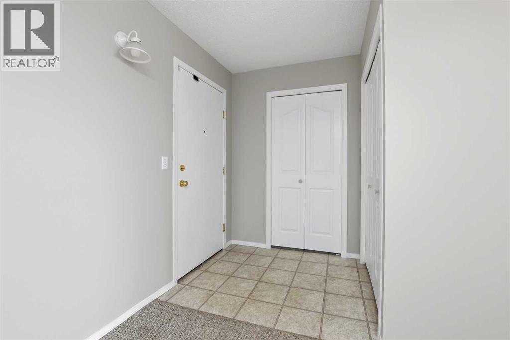 105, 60 Lawford Avenue, Red Deer, Alberta  T4R 3E9 - Photo 4 - A2310846