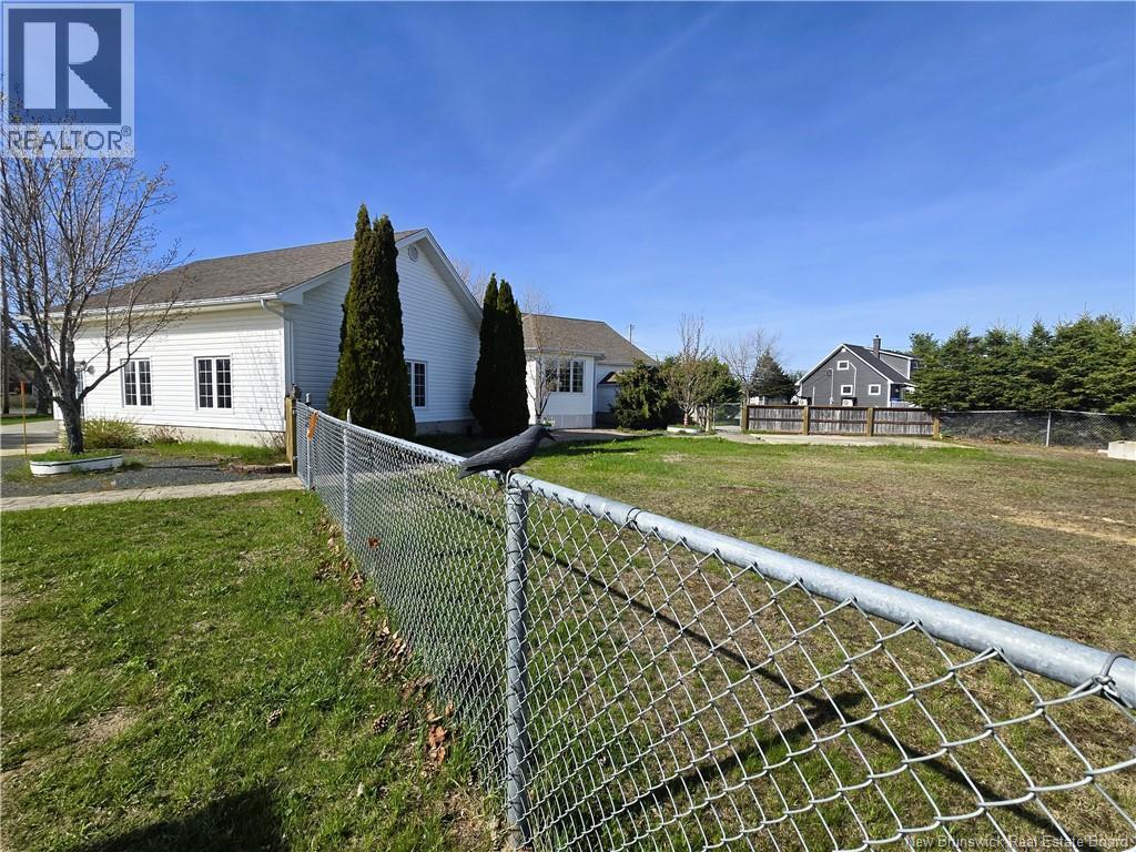 1044 Rue Louis G Daigle, Tracadie, New Brunswick  E1X 1C2 - Photo 45 - NB131964