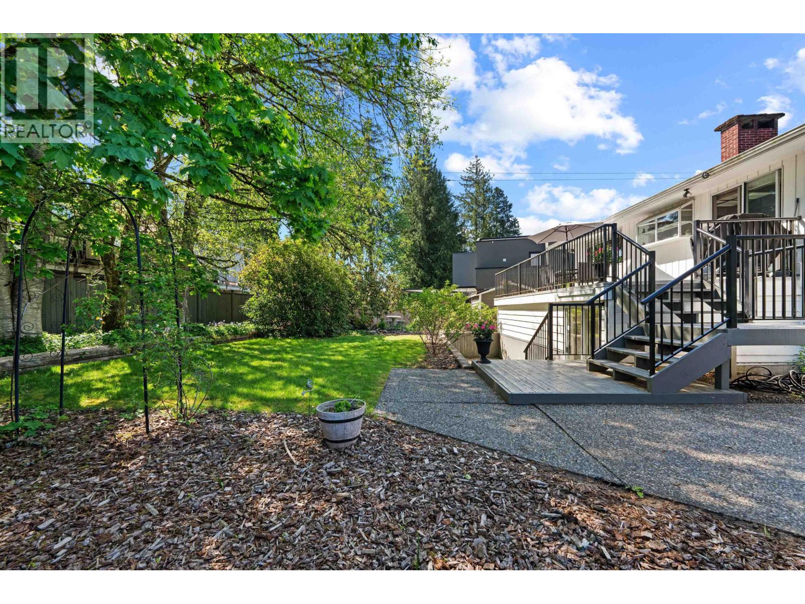 689 Poplar Street, Coquitlam, British Columbia  V3J 3K7 - Photo 27 - R3120550