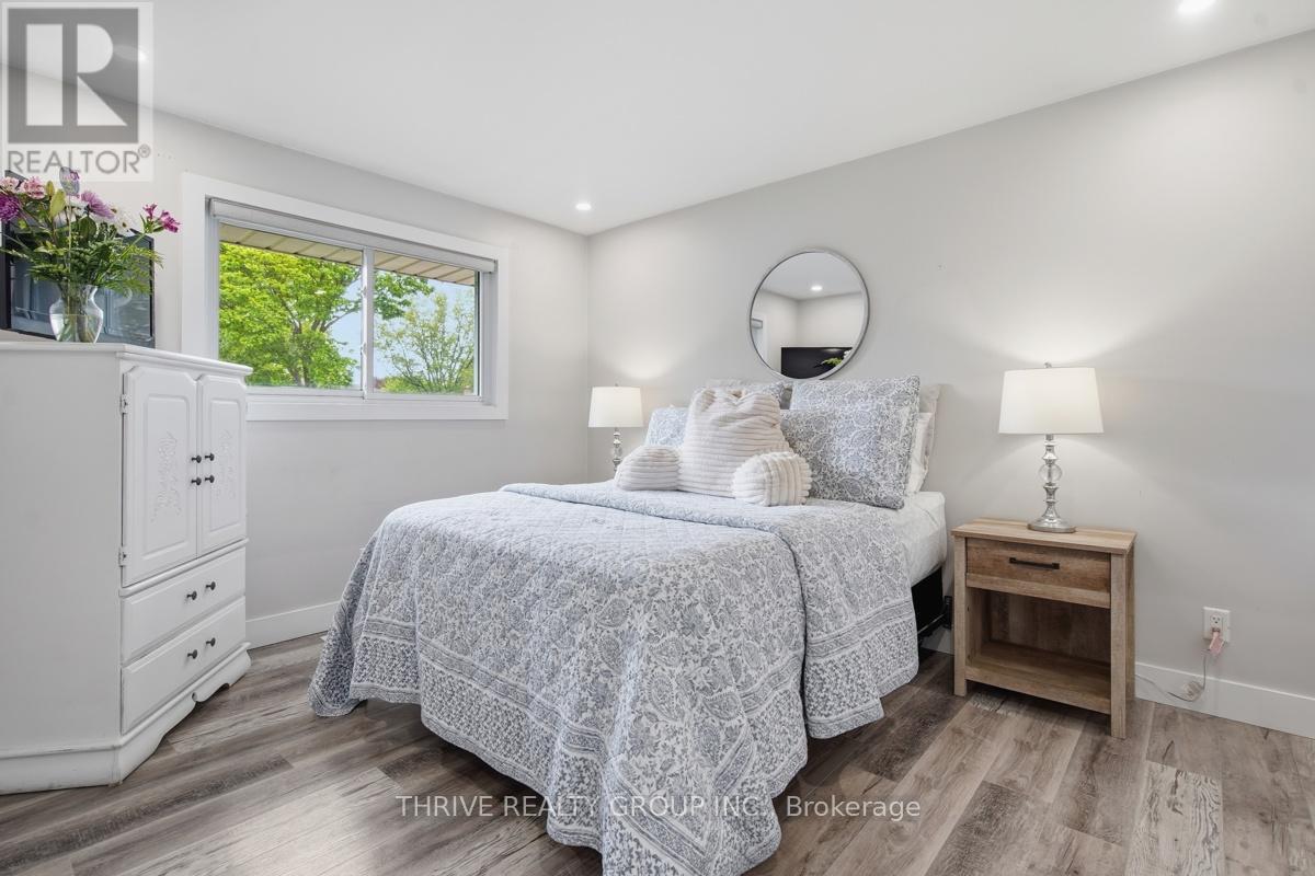 329 Strathroyal Avenue, Strathroy-Caradoc, Ontario  N7G 3G5 - Photo 17 - X13146940