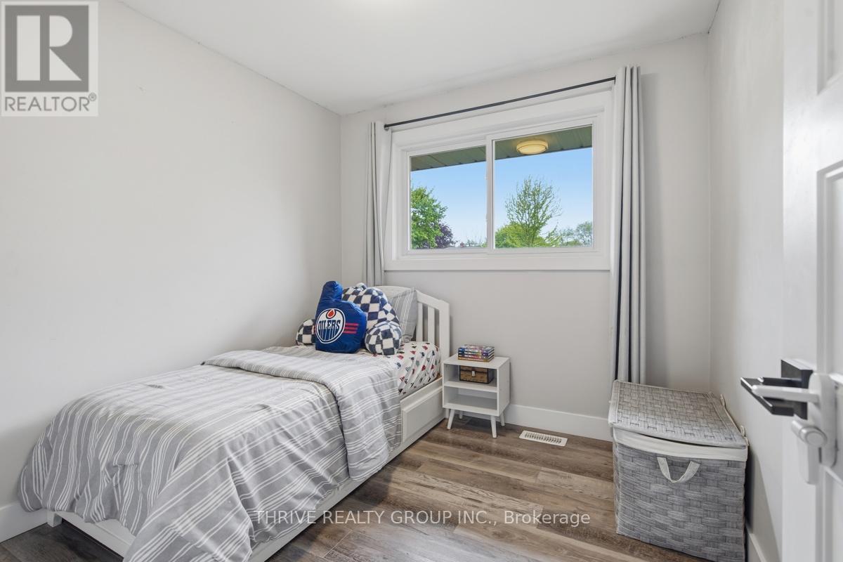 329 Strathroyal Avenue, Strathroy-Caradoc, Ontario  N7G 3G5 - Photo 19 - X13146940