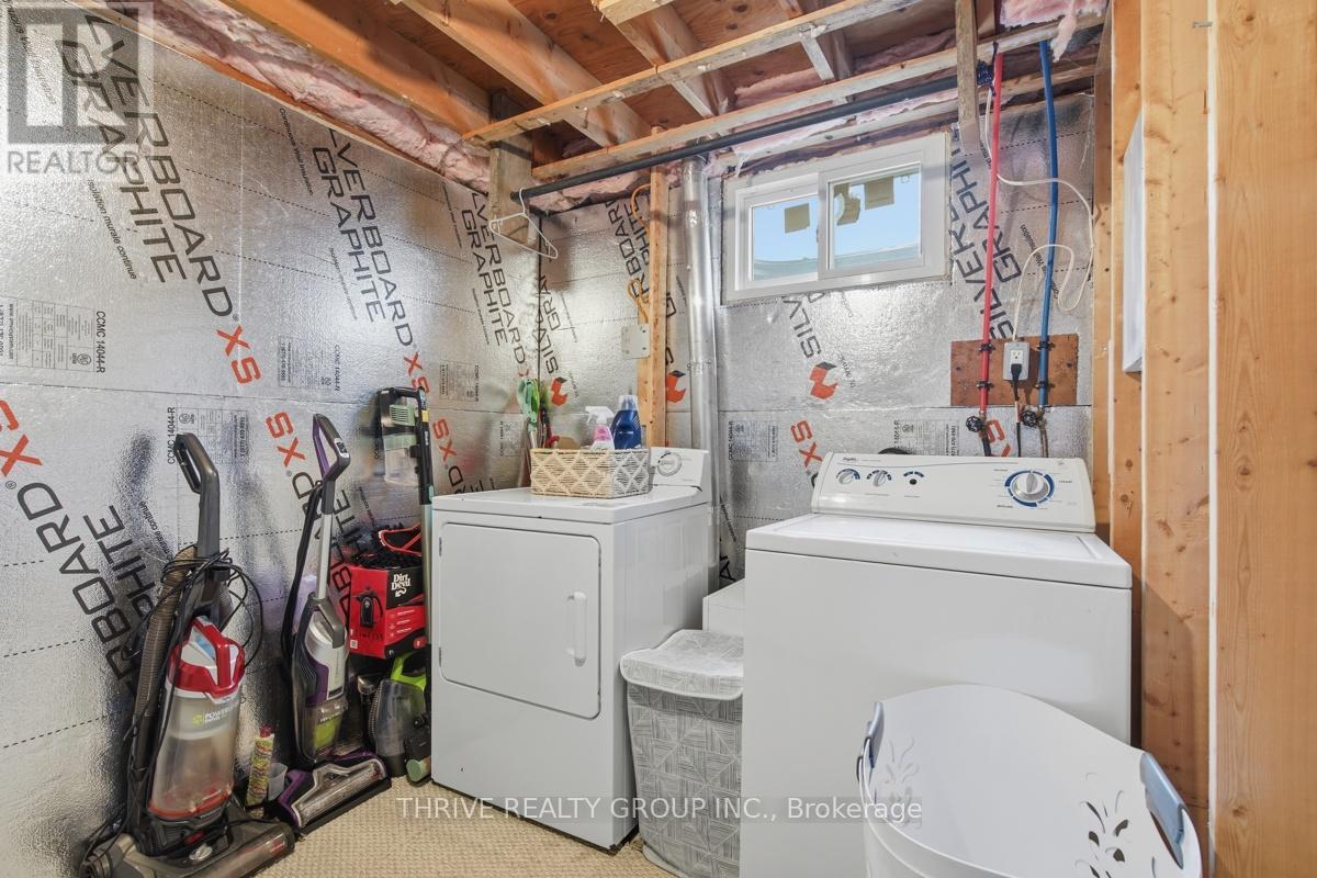 329 Strathroyal Avenue, Strathroy-Caradoc, Ontario  N7G 3G5 - Photo 35 - X13146940
