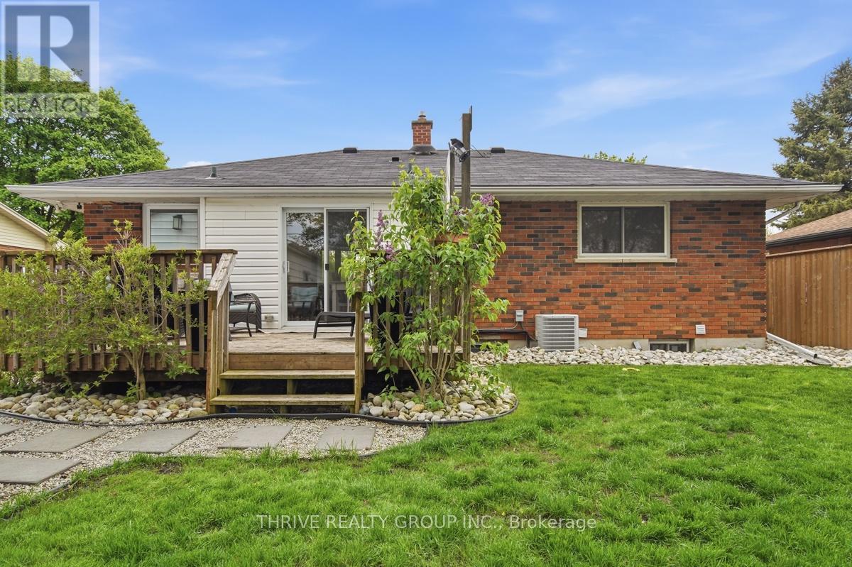 329 Strathroyal Avenue, Strathroy-Caradoc, Ontario  N7G 3G5 - Photo 36 - X13146940