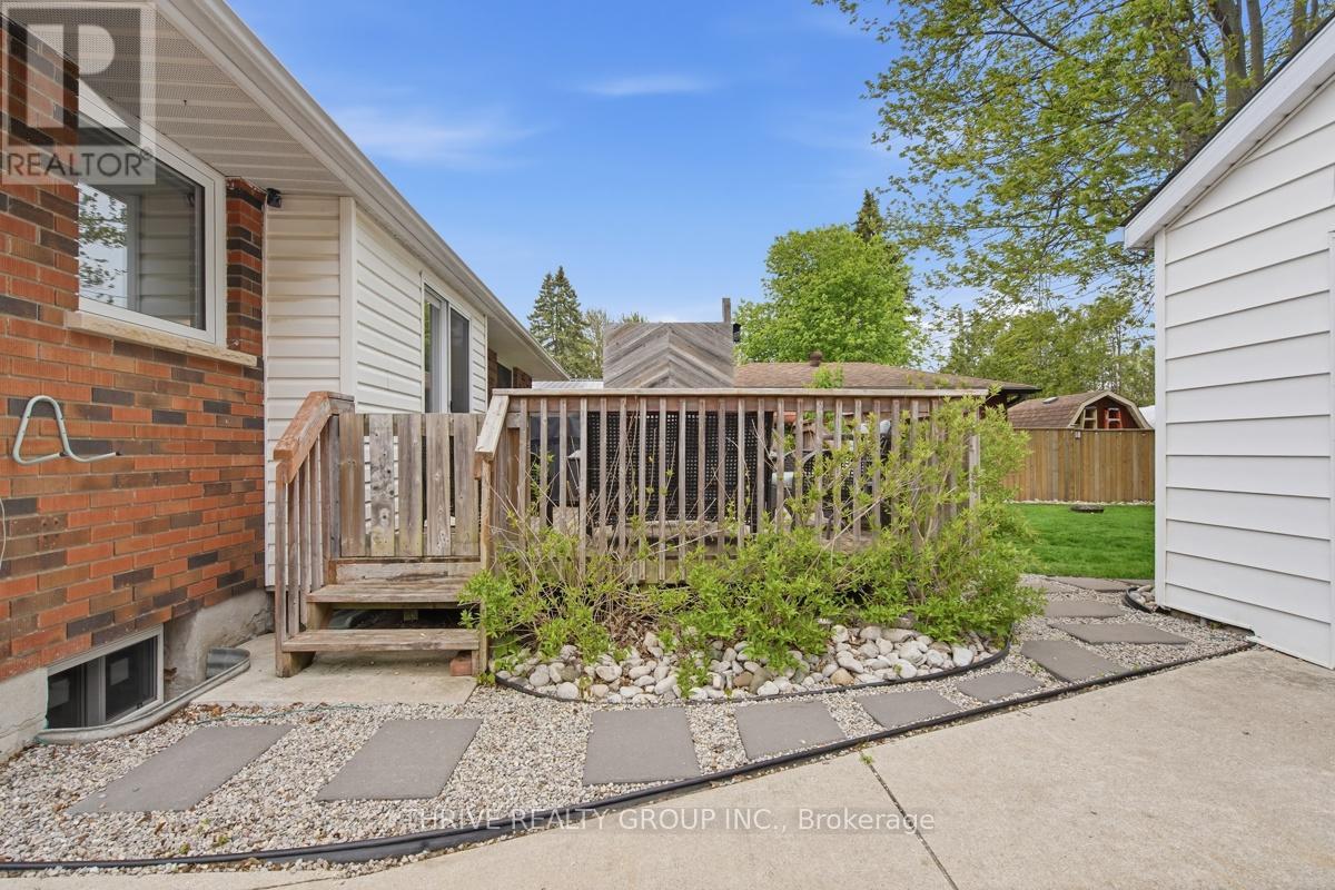 329 Strathroyal Avenue, Strathroy-Caradoc, Ontario  N7G 3G5 - Photo 40 - X13146940