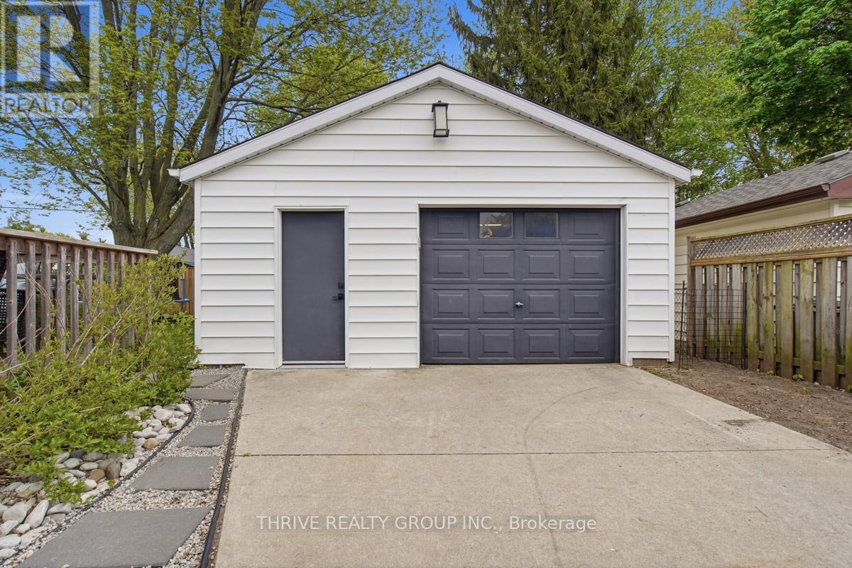 329 Strathroyal Avenue, Strathroy-Caradoc, Ontario  N7G 3G5 - Photo 41 - X13146940