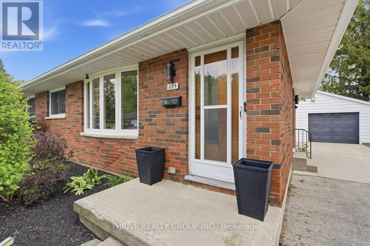329 Strathroyal Avenue, Strathroy-Caradoc, Ontario  N7G 3G5 - Photo 6 - X13146940