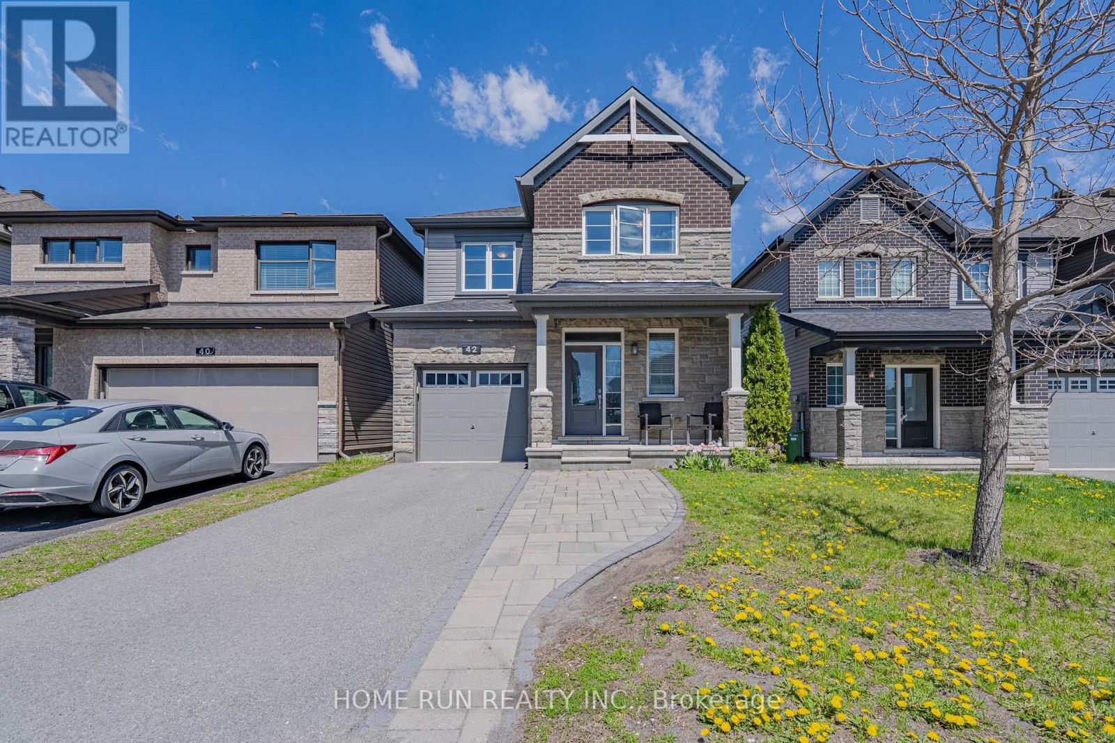 42 CLONFADDA TERRACE, Ottawa, Ontario