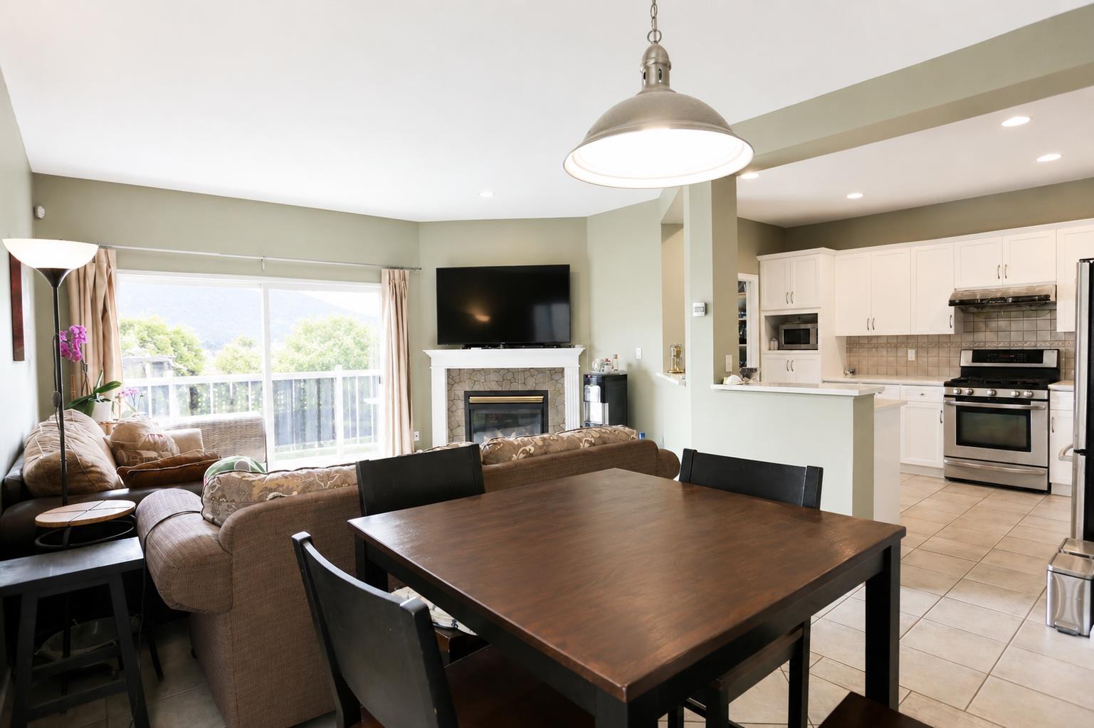 36254 S Auguston Parkway, Abbotsford, British Columbia  V3G 2Y9 - Photo 3 - R3125296