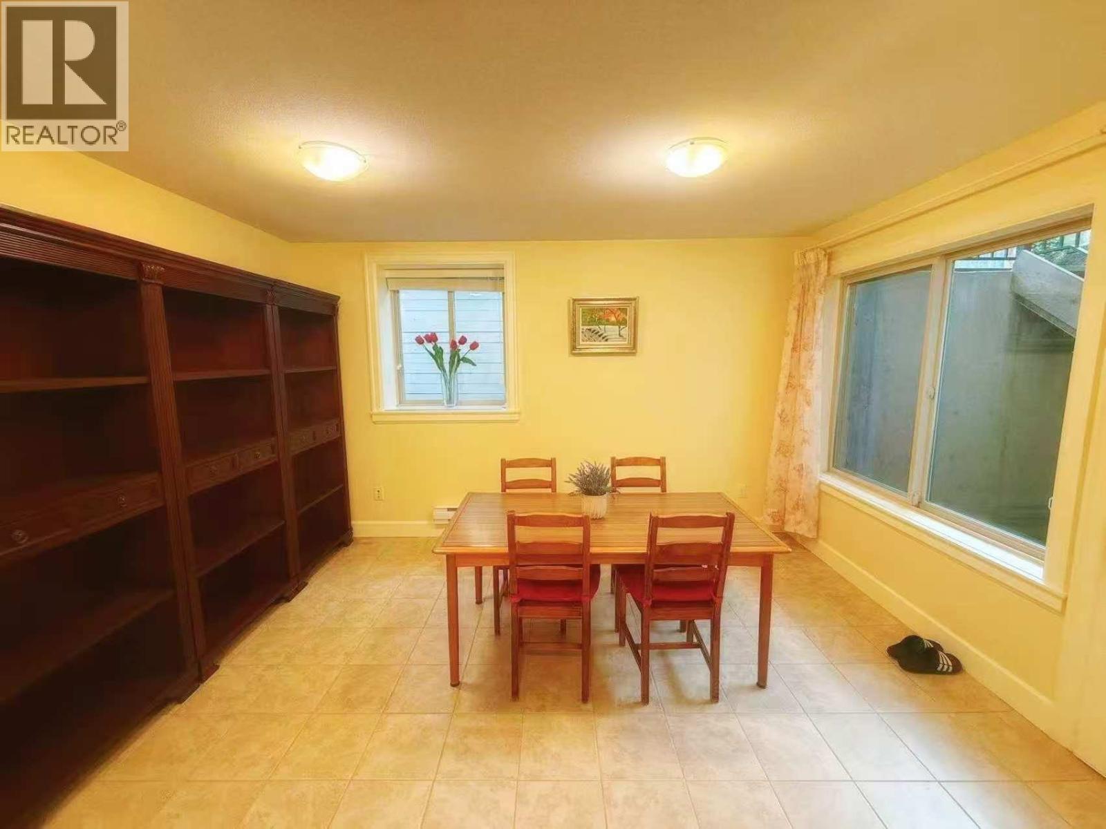 Basement 7994 Elwell Street, Burnaby, British Columbia  V5E 1M4 - Photo 8 - R3124577
