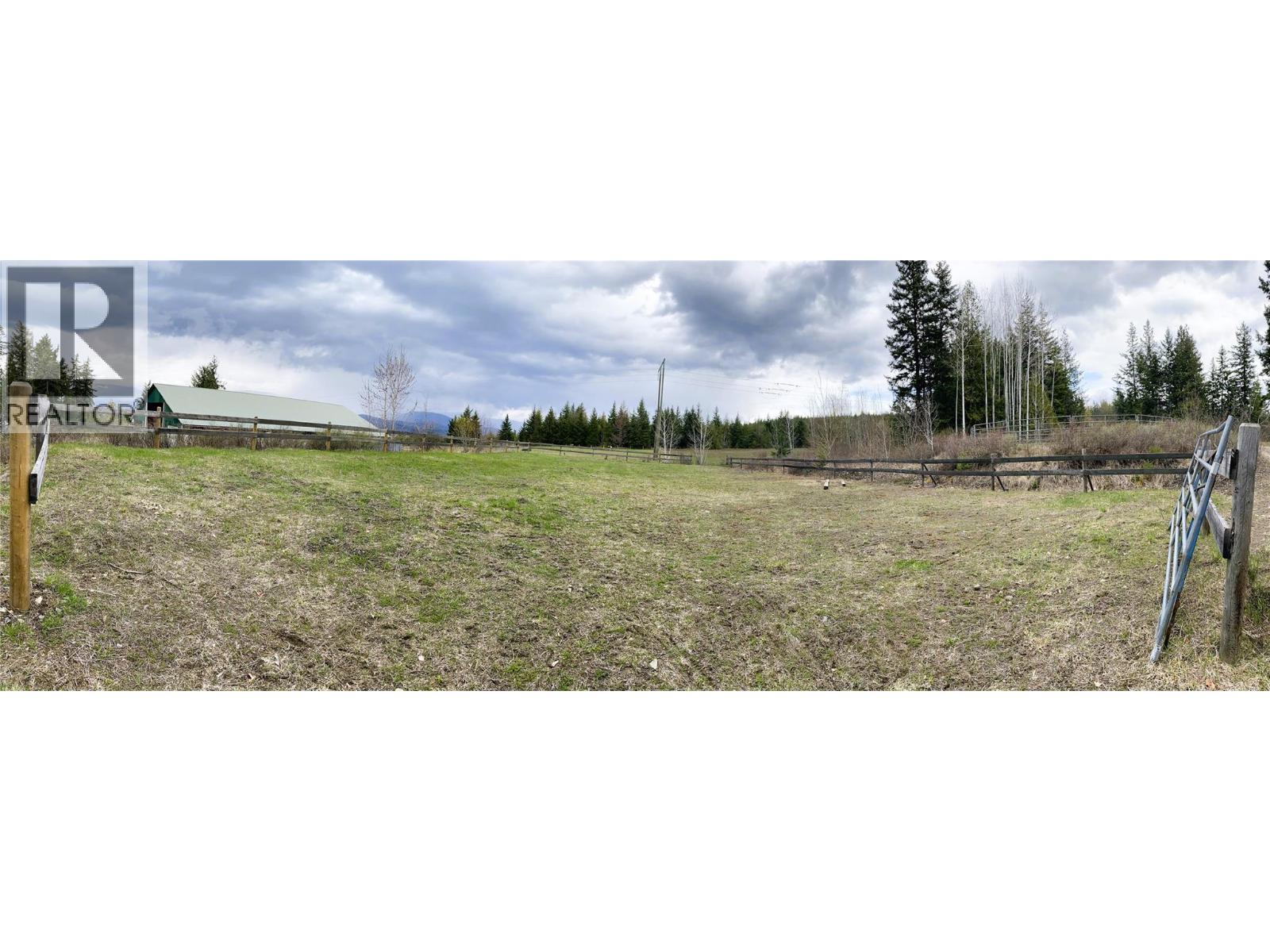 1403 Notch Hill Road, Sorrento, British Columbia V0E 2W1 - Photo 17 - 10379071
