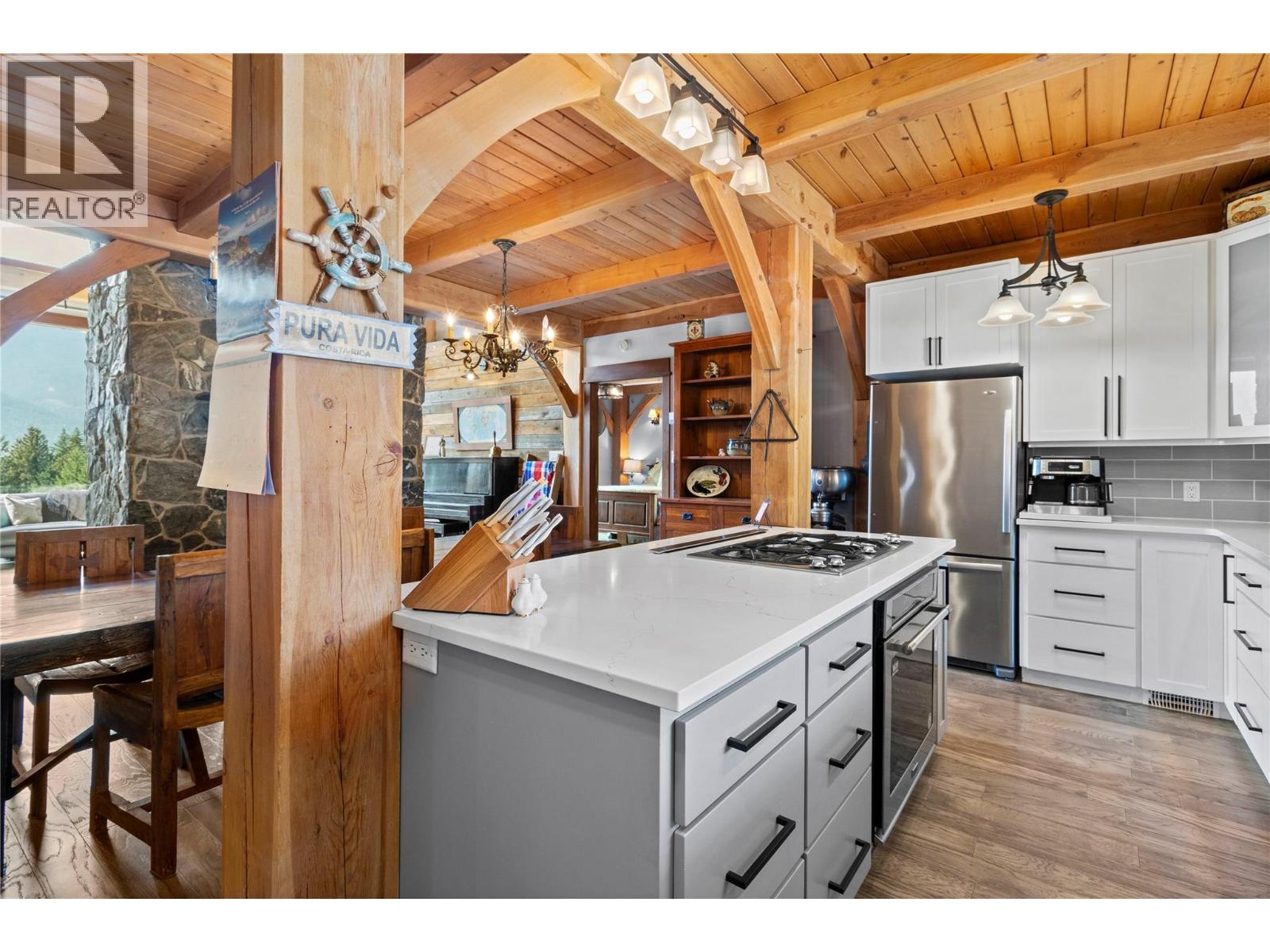 1403 Notch Hill Road, Sorrento, British Columbia V0E 2W1 - Photo 29 - 10379071