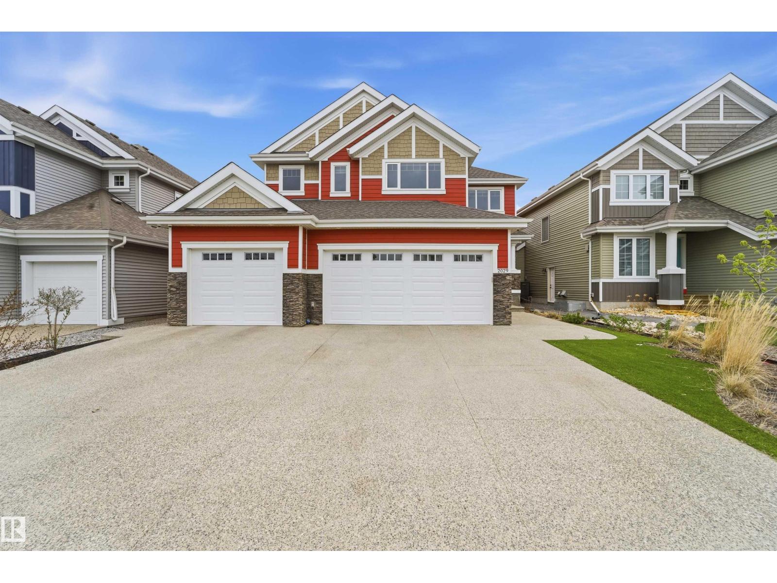 2029 89B ST SW, Edmonton, Alberta