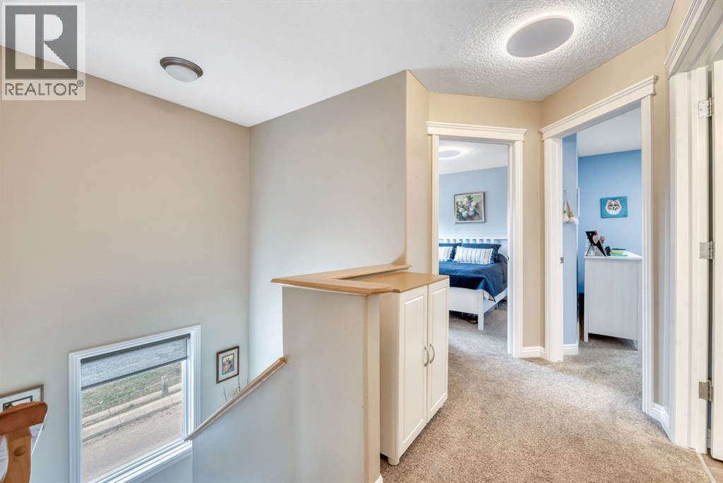 250 Prestwick Close SE, Calgary, Alberta  T2Z 4Y4 - Photo 21 - A2311753