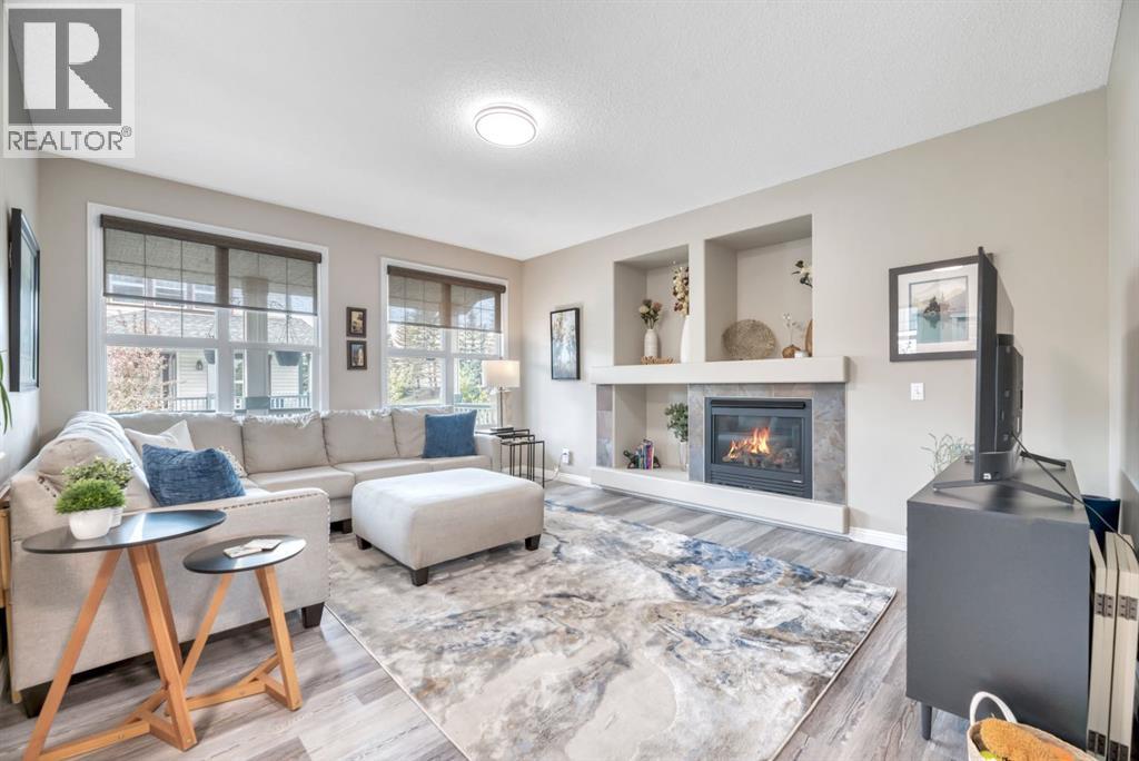 250 Prestwick Close SE, Calgary, Alberta  T2Z 4Y4 - Photo 8 - A2311753