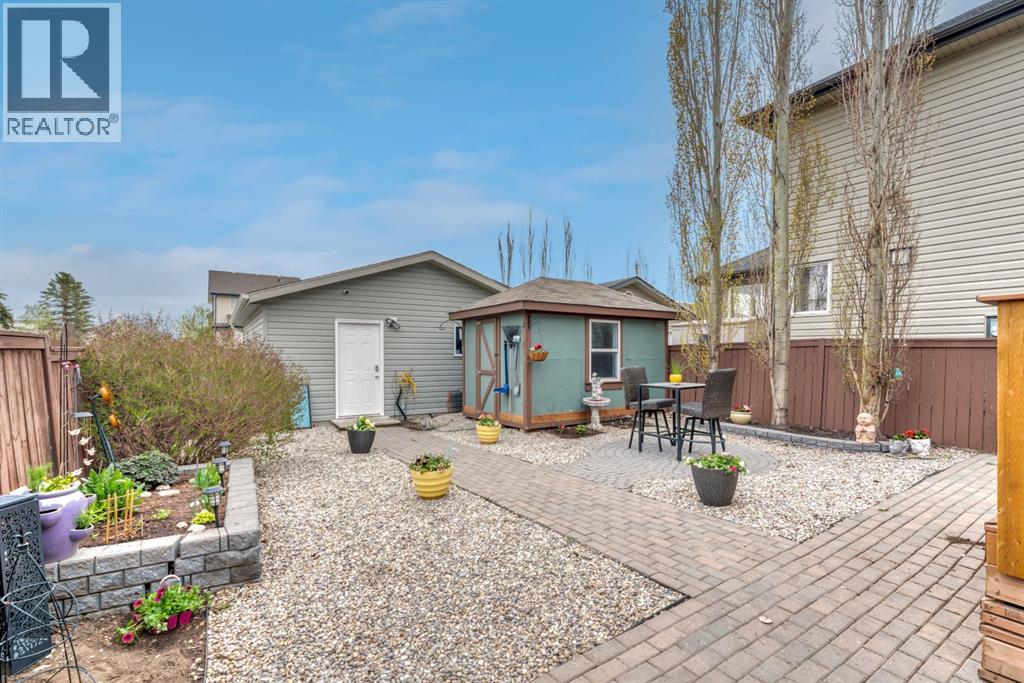 250 Prestwick Close SE, Calgary, Alberta  T2Z 4Y4 - Photo 4 - A2311753