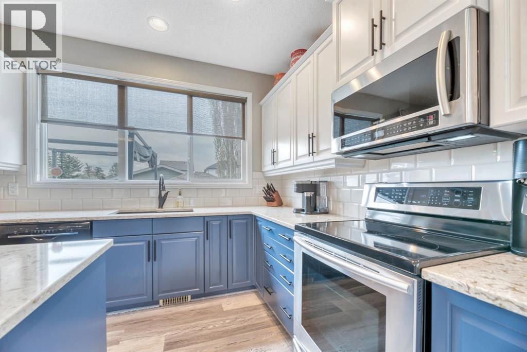 250 Prestwick Close SE, Calgary, Alberta  T2Z 4Y4 - Photo 18 - A2311753
