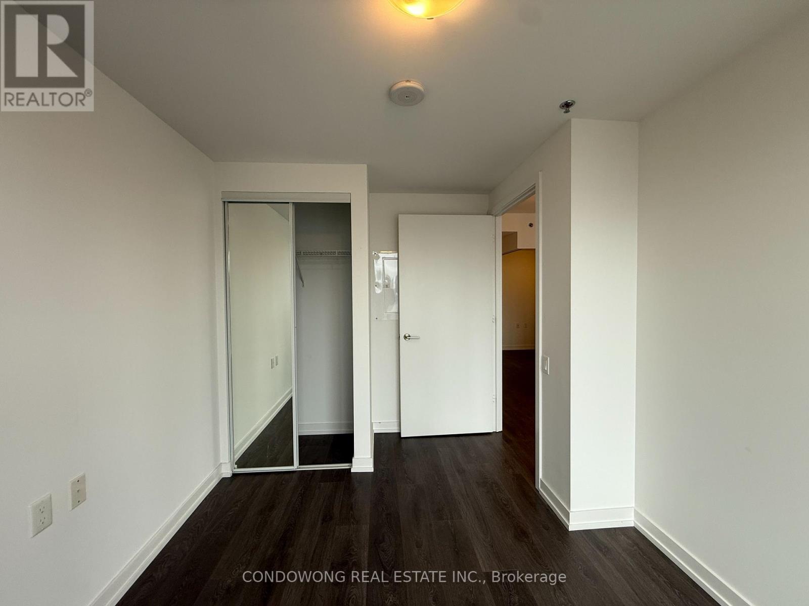 1401 - 203 College Street, Toronto, Ontario  M5T 0C8 - Photo 5 - C13146938