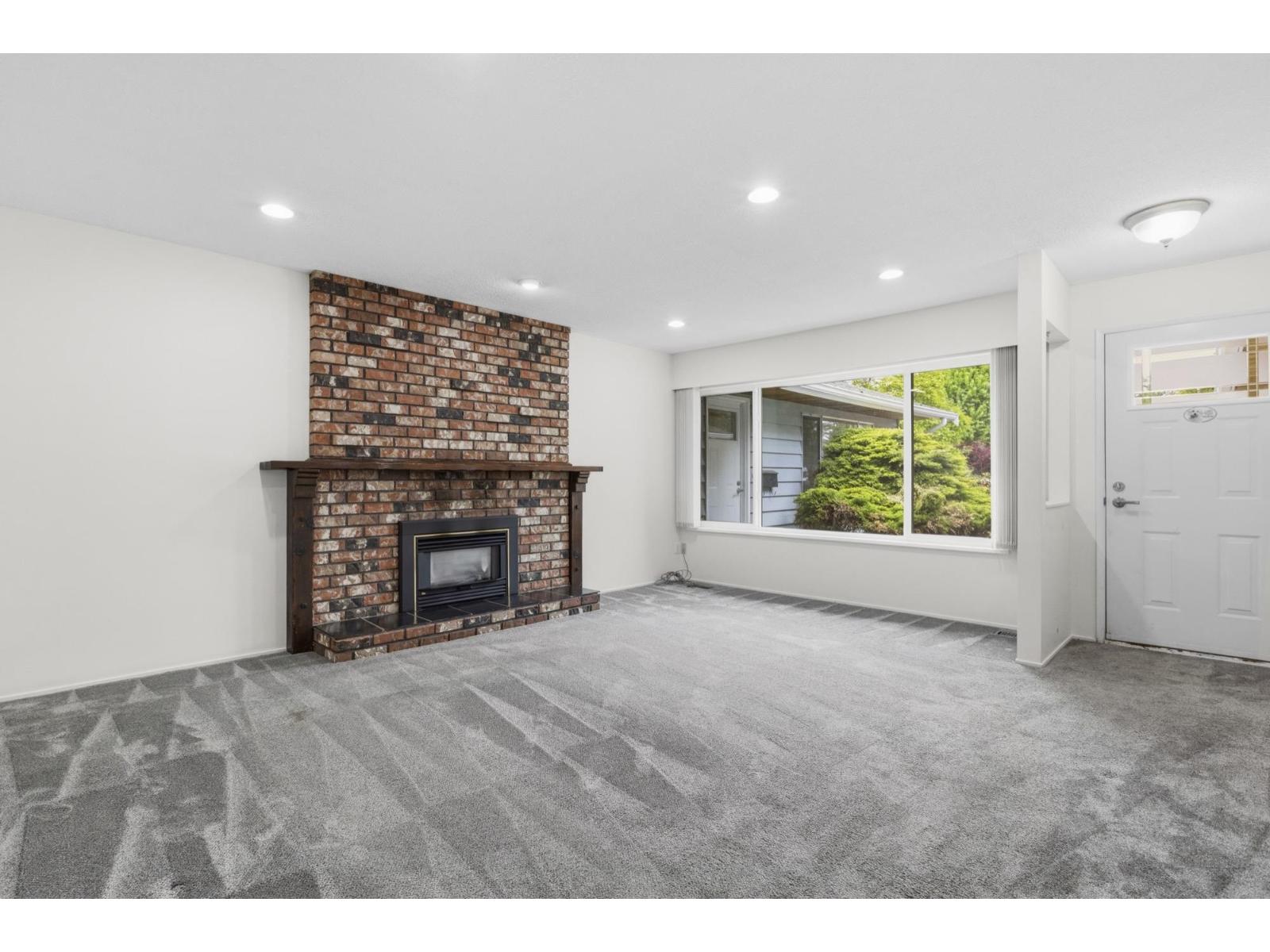 4525 199a Street, Langley, British Columbia V3A 5S2 - Photo 3 - R3125394