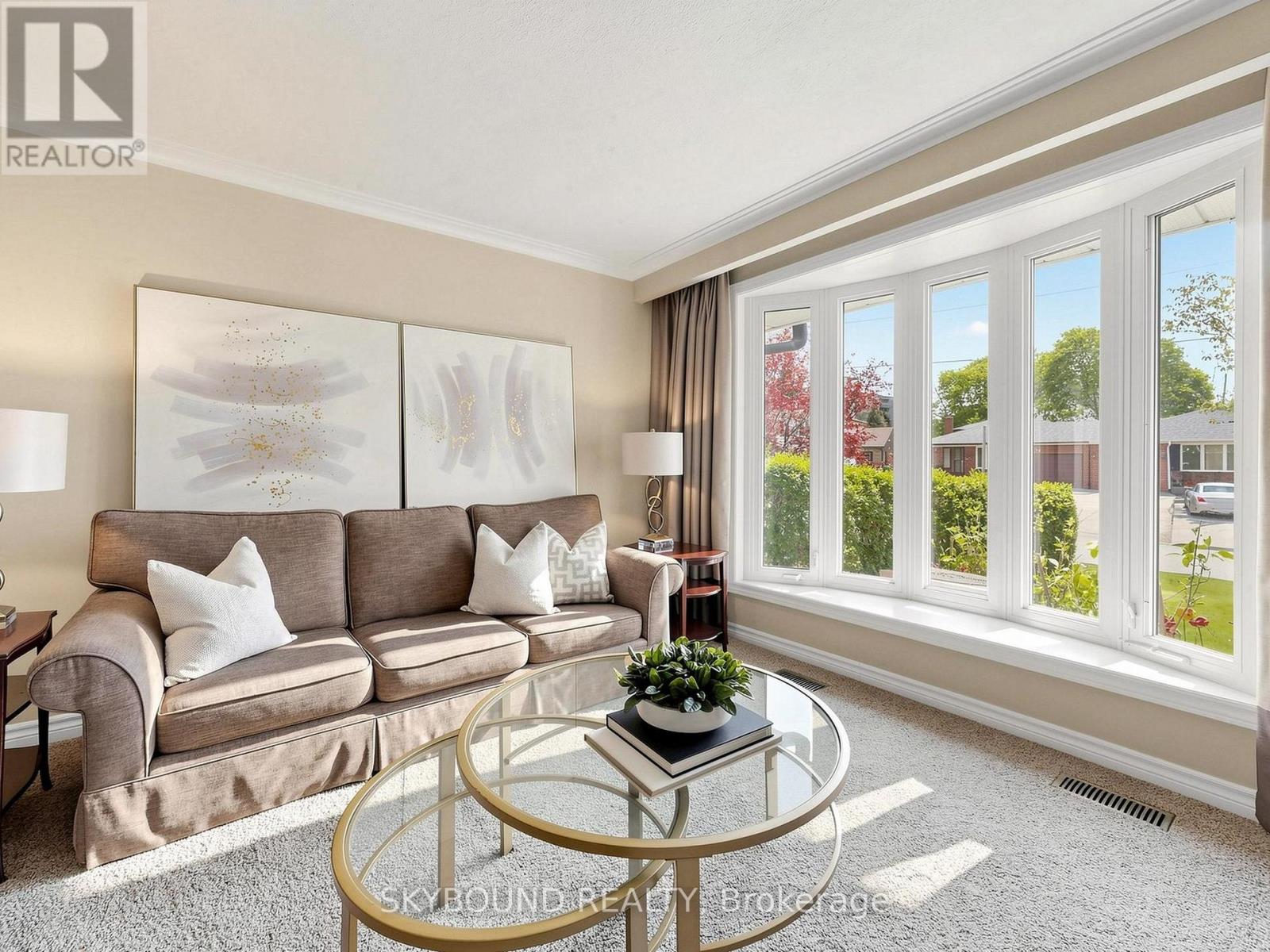 22 FRIAR TUCK ROAD, Markham, Ontario