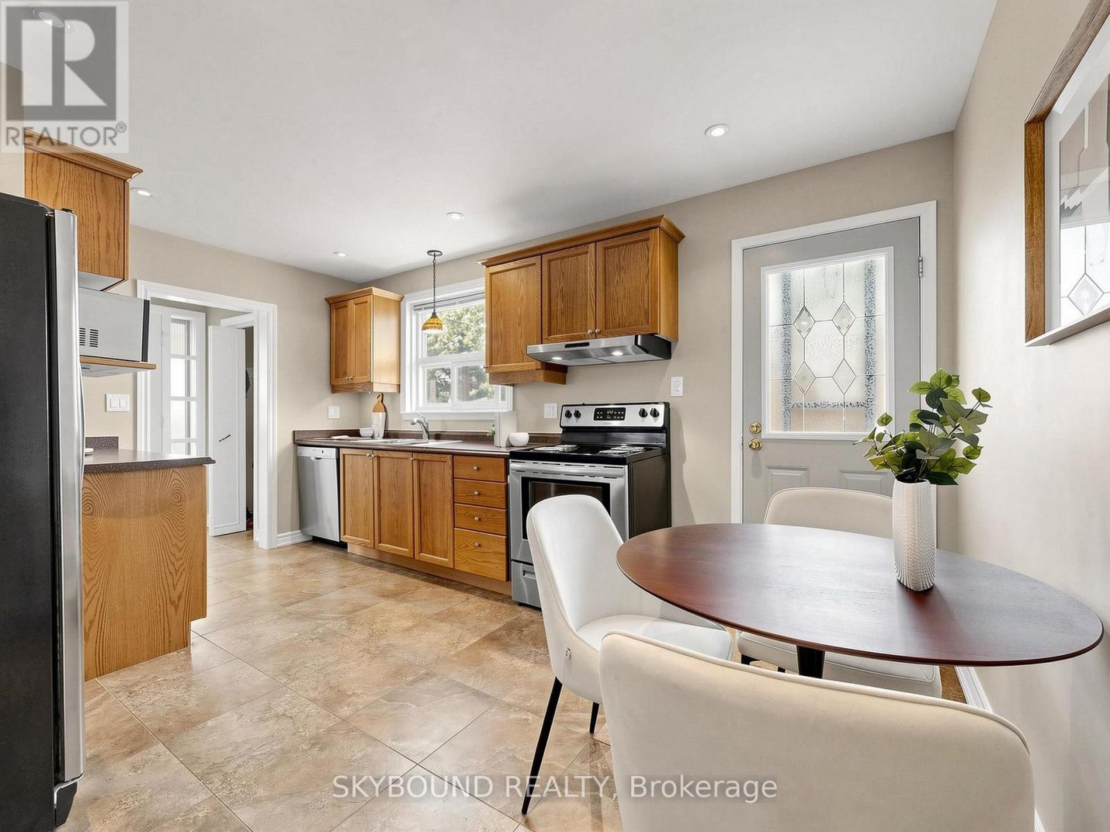 22 Friar Tuck Road, Markham, Ontario  L3P 1L9 - Photo 13 - N13146890
