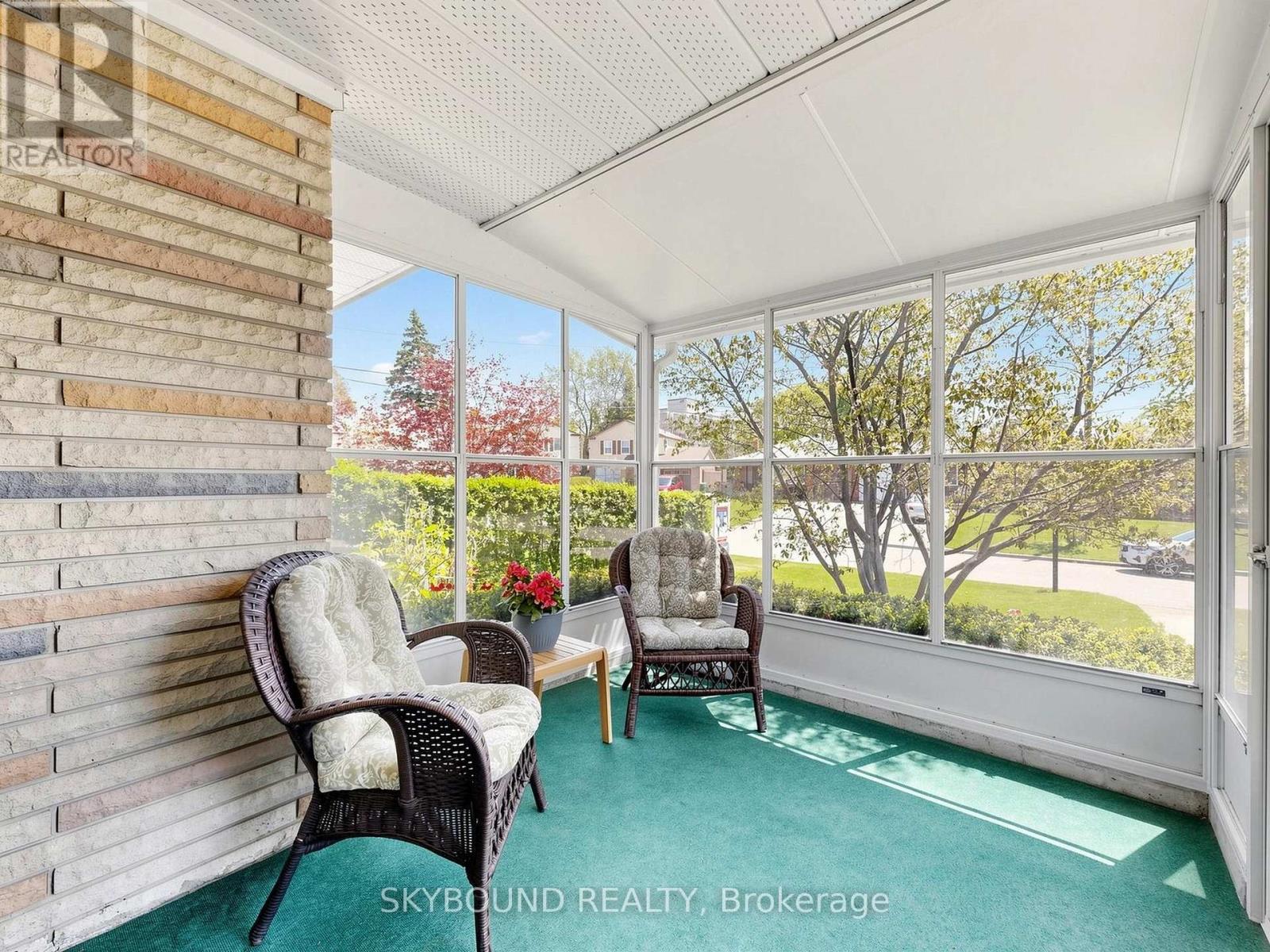 22 Friar Tuck Road, Markham, Ontario  L3P 1L9 - Photo 4 - N13146890